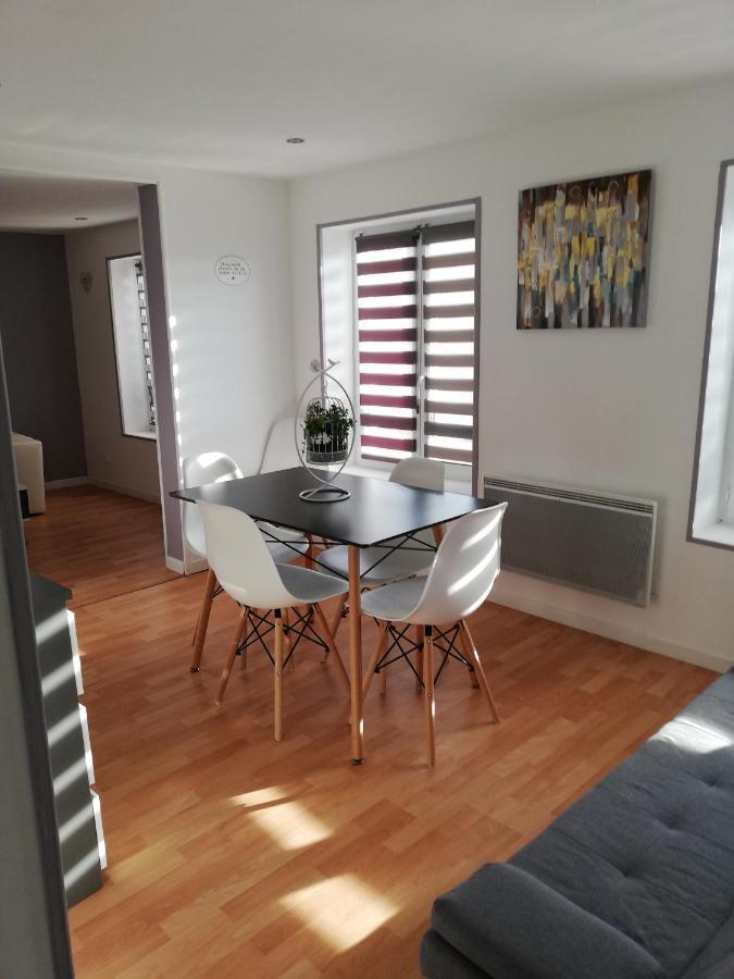 La Fere Du Siecle Apartment Bagian luar foto